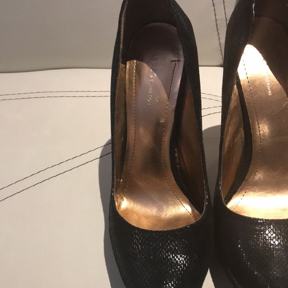 Nice set shoes and purse - Picture 2 of 4